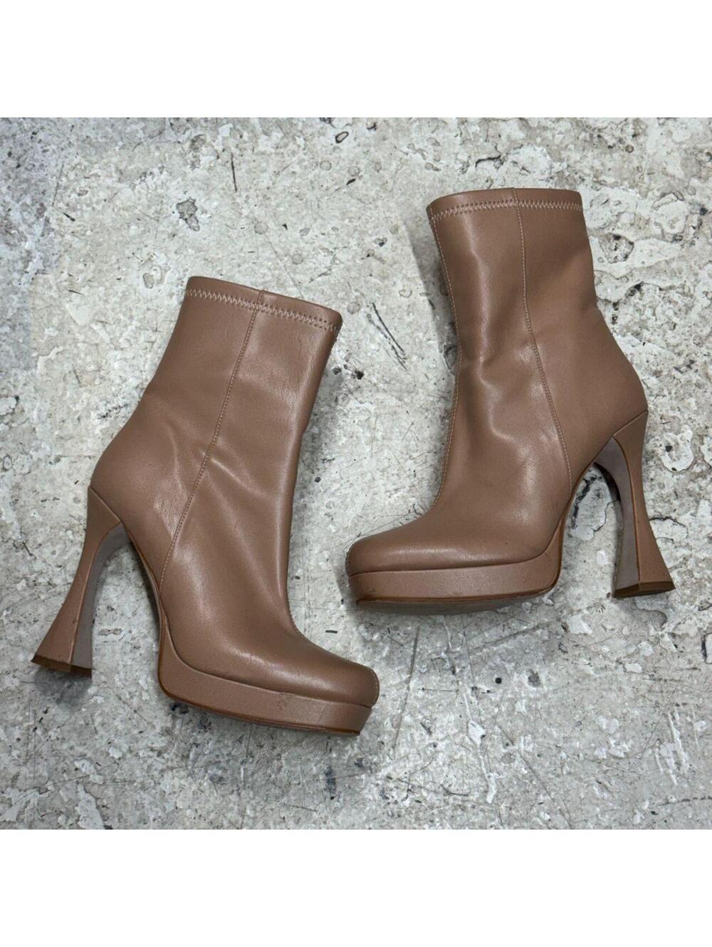 Jeffrey Campbell Nude Camel Leather Sculptural Heel Platform Boots